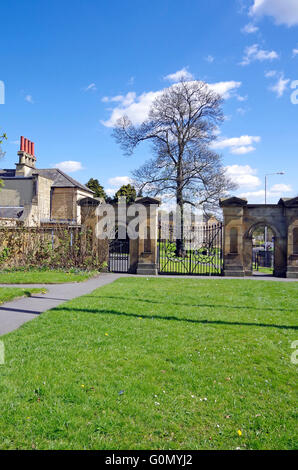 Casa di gate di Gledhow Grove, Revival Greco Mansion Foto Stock