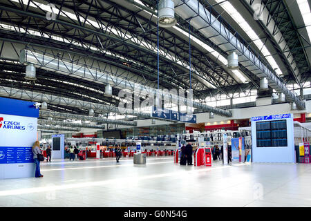 Praga, Repubblica Ceca. Vaclav Havel International Airport, terminale 2. Foto Stock