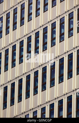 County Hall Norwich ufficio finestre. Foto Stock