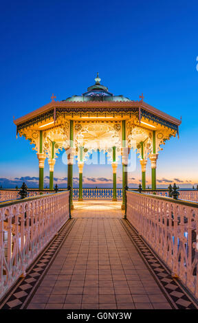 Victorian Bandstand sul lungomare Foto Stock