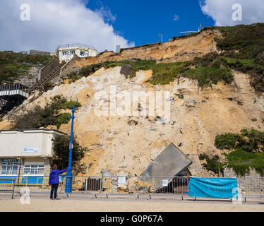 Frana sulla East Cliff di Bournemouth Dorset, Regno Unito Foto Stock