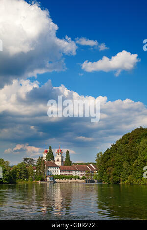 Paesaggio autunnale vicino Monastero di Rheinau Foto Stock