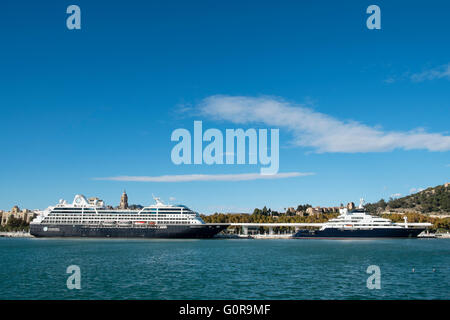 Viaggio Azamara e polpi. Málaga, Novembre 22, 2015, Spagna Foto Stock