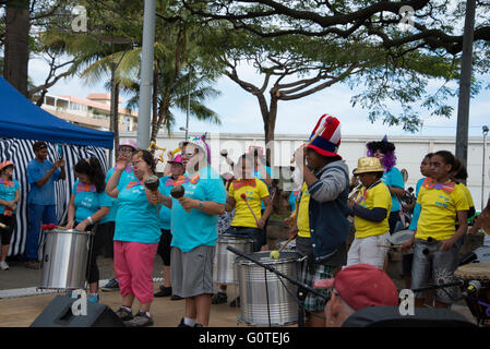 La consapevolezza sociale e la partecipazione equa a incoraggiare e a sostenere l'inclusione e integrazione delle persone con disabilità. Noumea. Foto Stock