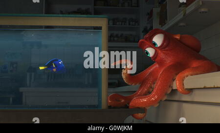 Data di rilascio: giugno 17, 2016 Titolo: Ricerca Dory STUDIO: Pixar Animation direttore: Andrew Stanton, Angus MacLane trama: il cordiale-ma-smemorati blu pesce tang riunisce con i suoi cari e ognuno impara alcune cose circa il vero significato della famiglia lungo la strada nella foto: Ellen DeGeneres come Dory (voice) (credito: c Pixar/Entertainment Pictures/) Foto Stock