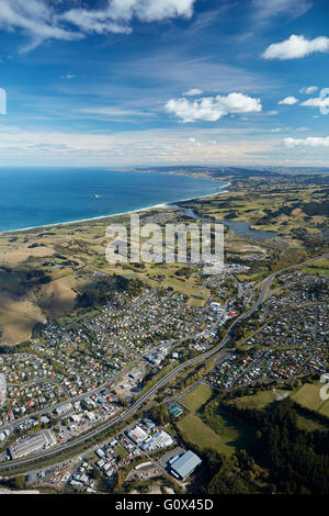 Isola Verde, Autostrada del sud e Abbotsford, Dunedin, Otago, South Island, in Nuova Zelanda - aerial Foto Stock