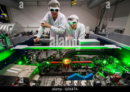 Gruppo di ricerca del laser e la fisica del plasma laboratorio del prof. Pretzler in Heinrich-Heine-University di Dusseldorf Foto Stock