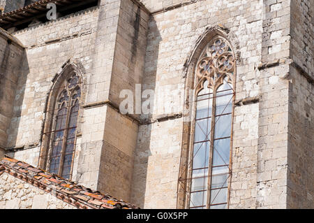 Vista esterna della chiesa collegiata di La Romieu. Gers. La Francia. Foto Stock