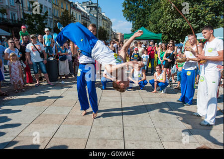 Open-air evento in Krakowskie Przedmieście di Varsavia, la capitale della Polonia. Foto Stock