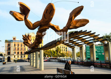 " Gambrinus' statua gigante di gamberi o aragosta su Passeig Colom Barcellona Catalonia Spagna Foto Stock