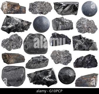 Set di vari carbonio (antracite, shungite, grafite, carbone e lignite jet) naturali pietre minerali, rocce e pietre preziose o isolato Foto Stock