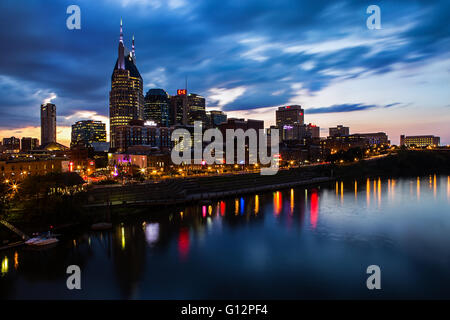 Nashville, Tennessee skyline notturno Foto Stock