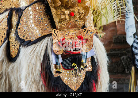 La Danza Barong e del Kris, tradizionale danza Balinese, Ubud, isola di Bali, Indonesia Foto Stock