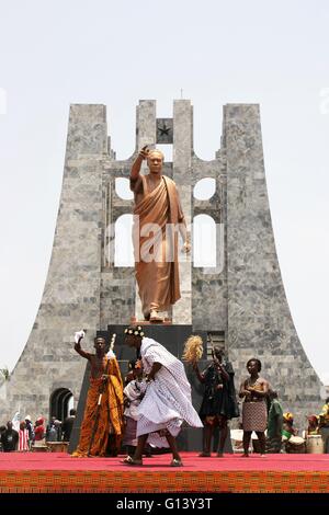 Memorial e la tomba di Kwame Nkrumah, primo presidente del Ghana, Africa occidentale Foto Stock