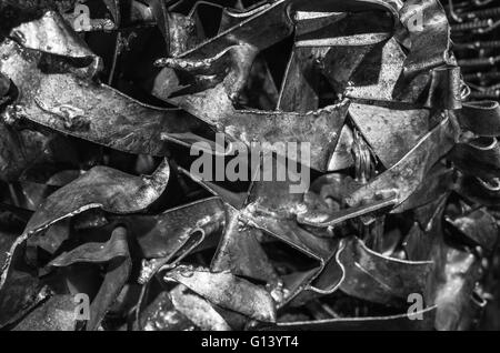 Grungy nero strutture metalliche, caotico modello industriale. Foto di sfondo texture Foto Stock