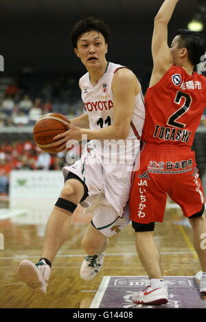 Funabashi Arena, Chiba, Giappone. Il 7 maggio, 2016. Naoki Uto (ALVARK), 7 maggio 2016 - Basket : National Basketball League 'NBL' 2015-2016 tra getti di Chiba 54-83 TOYOTA ALVARK TOKYO a Funabashi Arena, Chiba, Giappone. © AFLO SPORT/Alamy Live News Foto Stock