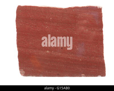 Quartzitic arenaria crimson su sfondo bianco Foto Stock