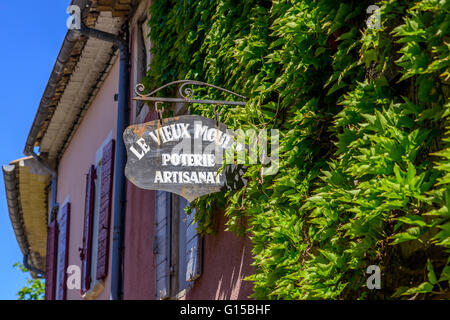 Village de Cucuron Vaucluse Provence Francia 84 Foto Stock