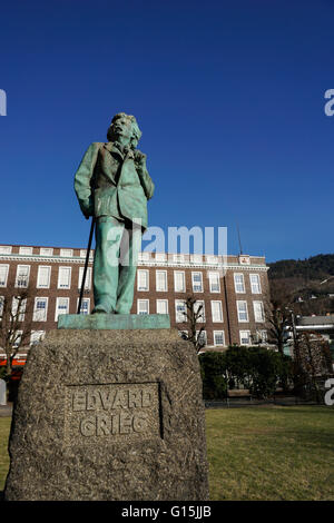 Statua del compositore Edvard Grieg, Bergen Hordaland, Norvegia, Scandinavia, Europa Foto Stock