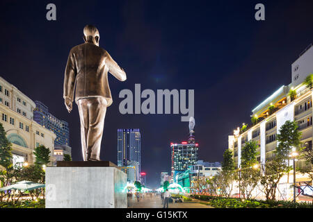 Ho Chi Minh statua, Città di Ho Chi Minh (Saigon), Vietnam, Indocina, Asia sud-orientale, Asia Foto Stock