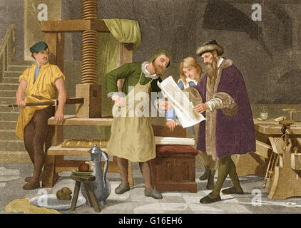 Gutenberg di ispezionare il primo foglio di prova della sua Bibbia stampata da Movable Type. Johannes Gensfleisch zur Laden zum Gutenberg (1398 - 3 febbraio 1468) era un tedesco del fabbro, Goldsmith, di una stampante e di un editore che ha introdotto il libro moderno la stampa. Il suo io Foto Stock