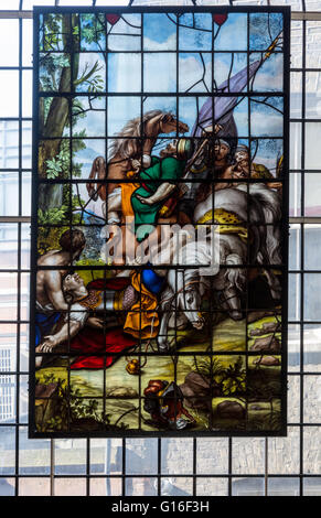 St Andrew dal guardaroba Chiesa vetrata raffigurante Paolo essendo folgorato sulla via di Damasco Foto Stock