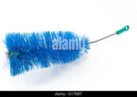 Piatto blu spazzola di lavaggio isolata su bianco Foto Stock