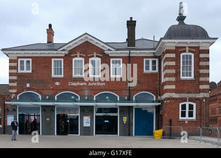 Clapham Junction Station ingresso Sud -1 Foto Stock