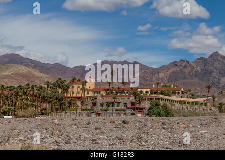 Furnace Creek Inn Resort di Furnace Creek, il Parco Nazionale della Valle della Morte, CALIFORNIA, STATI UNITI D'AMERICA Foto Stock