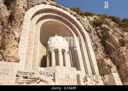 Il Memoriale di guerra, monumento Aux Morts, Quai Rauba Capeu, Nizza Cote D'Azur, in Francia Foto Stock