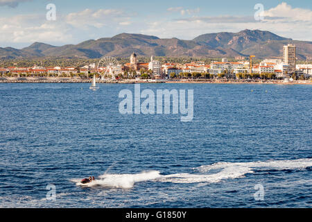 Saint Raphael città, prese dal mare, Cote D'Azur, in Francia Foto Stock