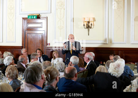 Cavo di Vince al oldie pranzo letterario 10/05/16 Foto Stock