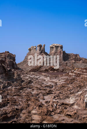 Canyon di sale fatta di strati di Alite e gesso nella depressione di Danakil, regione di Afar, Dallol, Etiopia Foto Stock