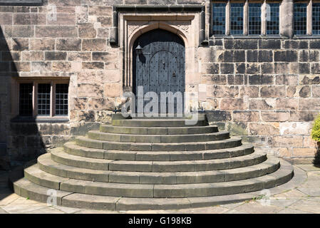 Hoghton Tower vicino a Preston nel Lancashire, Nord Ovest Inghilterra. Costruito nel 1109 la casa del de Hoghton famiglia dove King James 1 Foto Stock