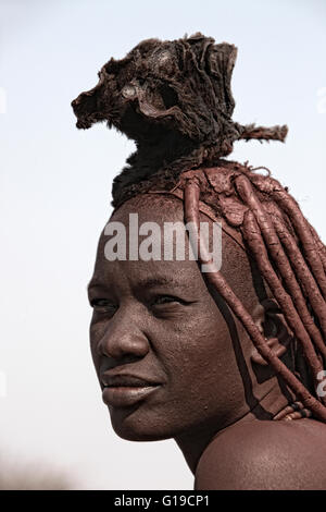 Donna Himba, Skeleton Coast National Park, Namibia, Africa Foto Stock