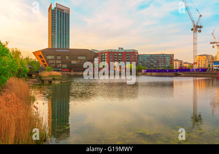 Tramonto al Canada Water, Londra Foto Stock