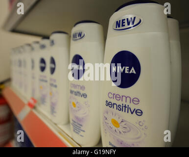 NIVEA crema doccia Foto Stock