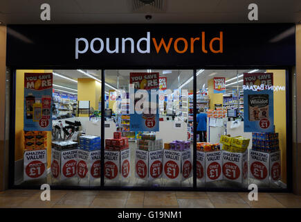 Poundworld in Cardiff St Davids center Foto Stock