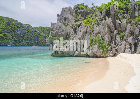Island hopping intorno El Nido in Palawan Foto Stock