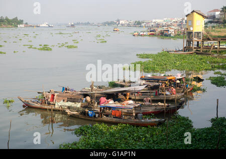 Chau Doc, fiume Mekong, Sud Vietnam Foto Stock