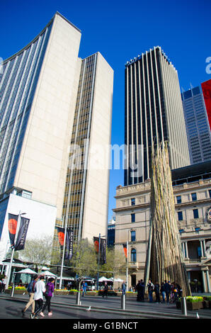 Sydney, Australia - 18 Settembre 2015: una scultura di bambù doppiato vicino Kin Kin è stato sul display durante il 2015 Sydney arte e circa il Festival. Le opere saranno in mostra dal 18 settembre al 11 Ottobre. Foto Stock