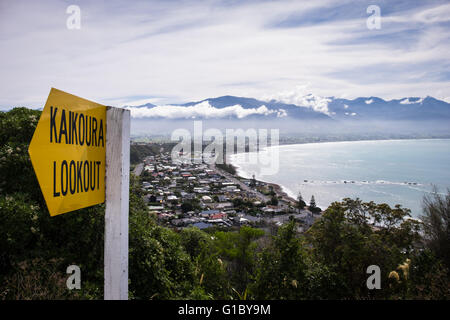 La vista dal sentiero che conduce al Belvedere Kaikour nell'Isola Sud della Nuova Zelanda Foto Stock