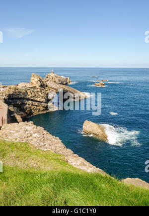 La roccia di Virgen, Rocher de la Vierge, Biarritz, Paesi Baschi, Francia. Foto Stock