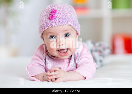 Ritratto di carino Happy Baby girl Foto Stock