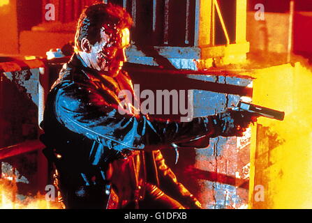 Terminator - Tag der Abrechnung / Arnold Schwarzenegger,..Der Terminator ballert künftig auch auf ipod.. Foto Stock