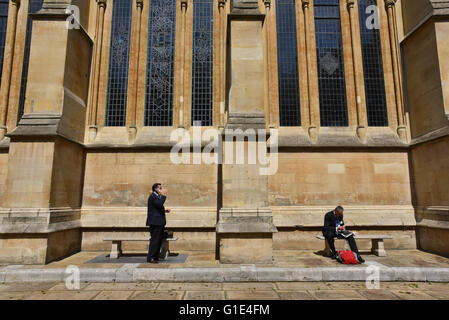 Il Tempio la Chiesa, Fleet Street, Londra, Regno Unito. 13 maggio 2016. Tempio la Chiesa di Fleet Street. Il venerdì il tredicesimo superstizione Foto Stock