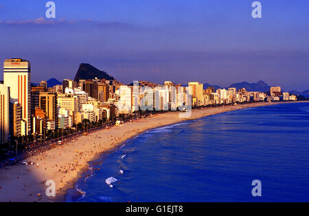 Ipanema visto dal Dois Irmaos park, rio de janeiro, Brasile Foto Stock