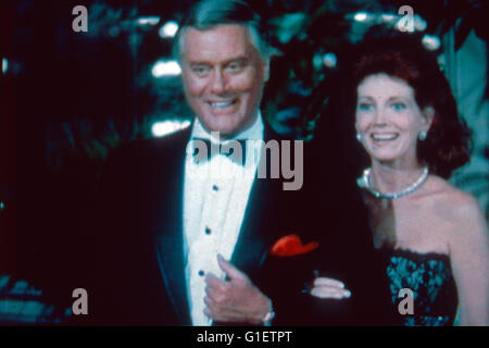 Dallas, Fernsehserie, STATI UNITI D'AMERICA 1978 - 1991, Darsteller: Larry Hagman (rechts) Foto Stock