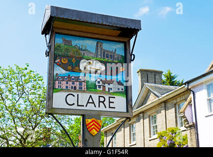 Segno nel villaggio di Clare, Suffolk, Inghilterra, Regno Unito Foto Stock