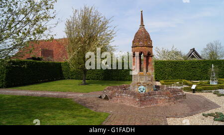 Il Giardino Murato, Il Tempio Di Cressing, Essex, Inghilterra Orientale Foto Stock